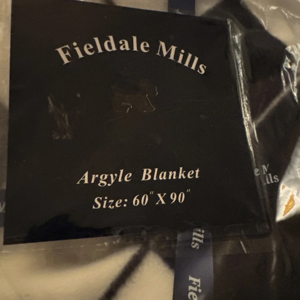 Blanket Argyle Fleece  Findable Mills Twin 60 X 90